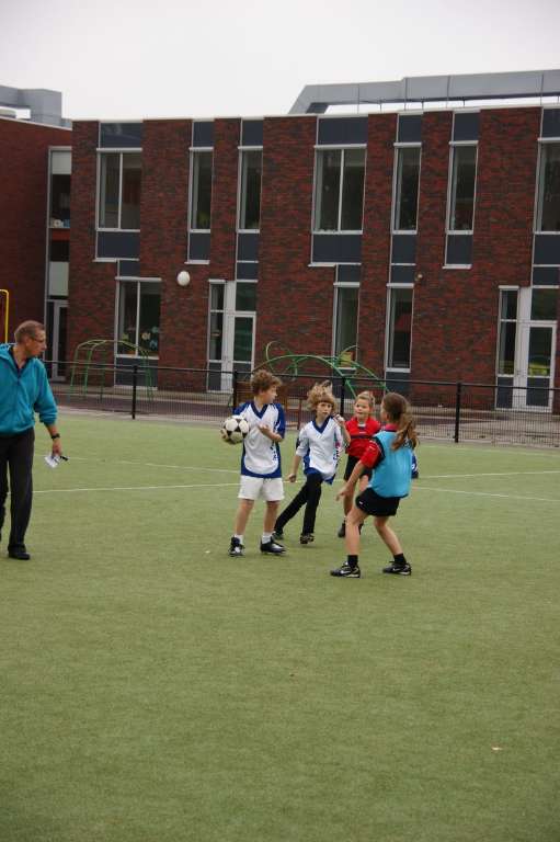 Korfbal E2 10 oktober-13.JPG